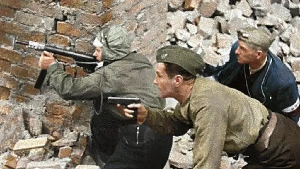 f7f1war3.webp